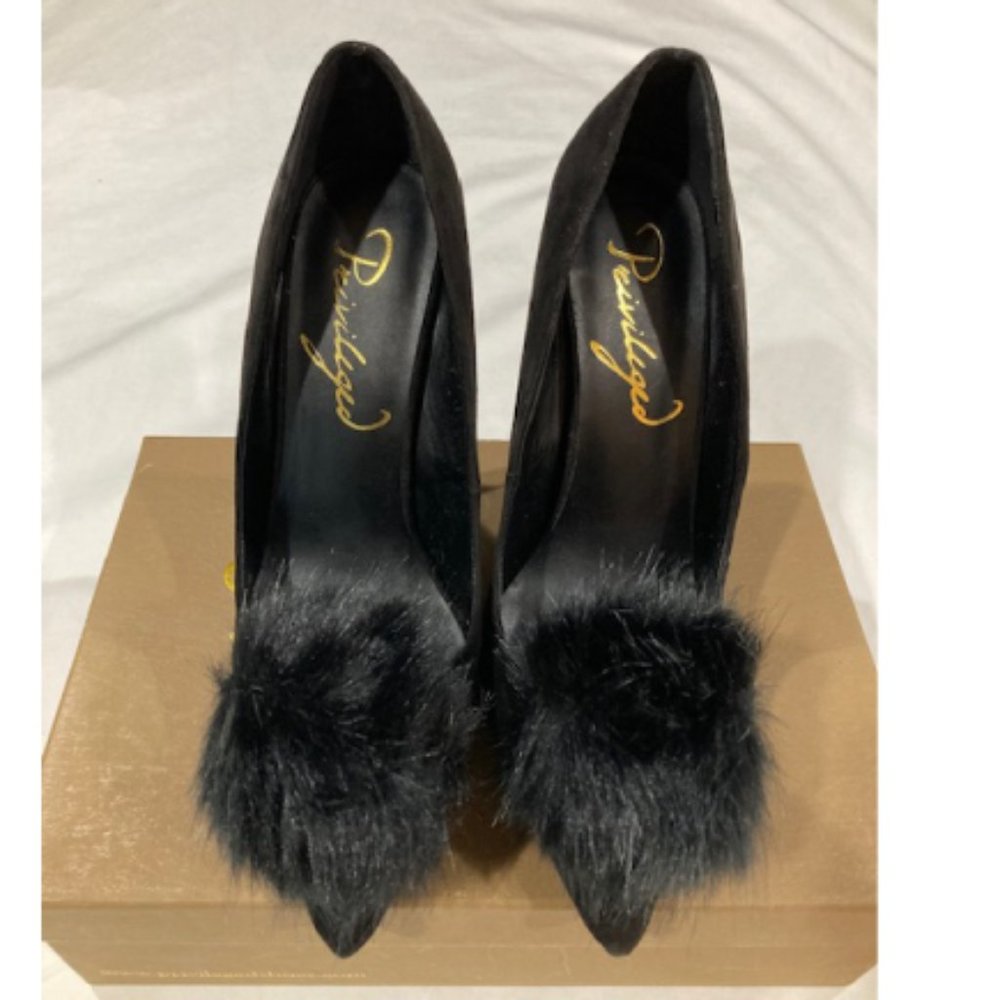 Privileged by J.C. Dossier Puff Black Heels